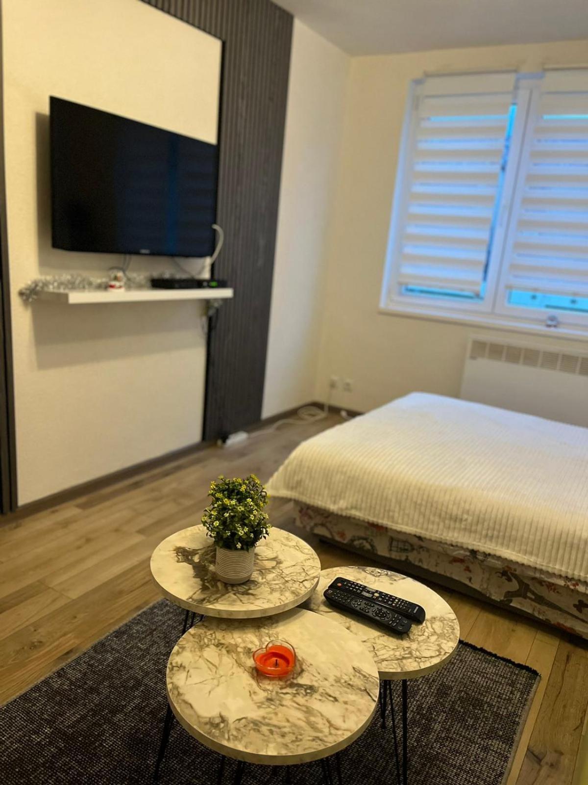 Lovely Apartment In Old Town 400M From City Center Sebilj SJJ Exterior foto
